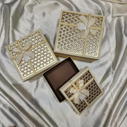 Square cream with golden heart gift box | Gift Hamper