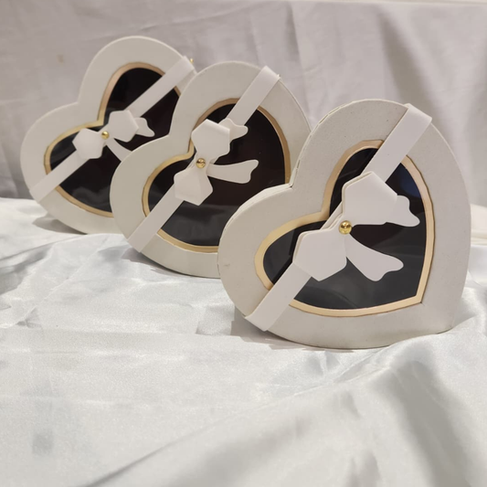 White Heart with Lid