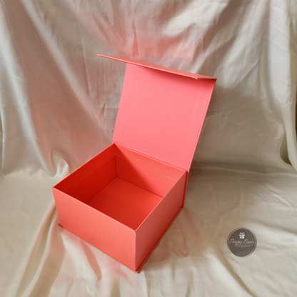 Magnetic Box 6x6x3.5 inches | At Best Price